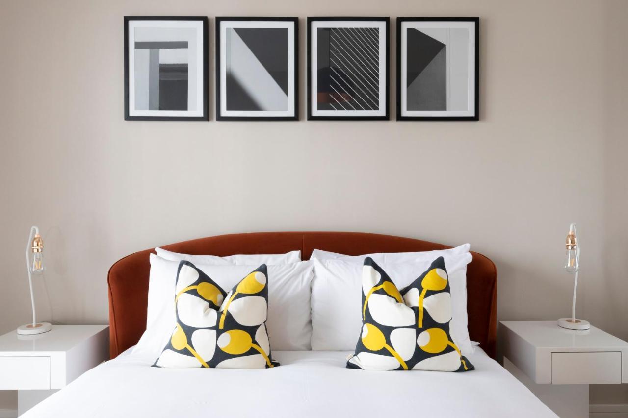 Elliot Oliver - Chic 2 Bedroom Town Centre Apartment Cheltenham Eksteriør billede